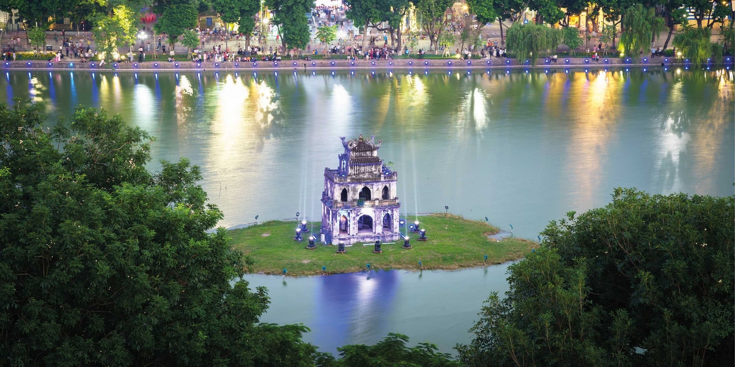 Kiem Lake, Hanoi, Vietnam