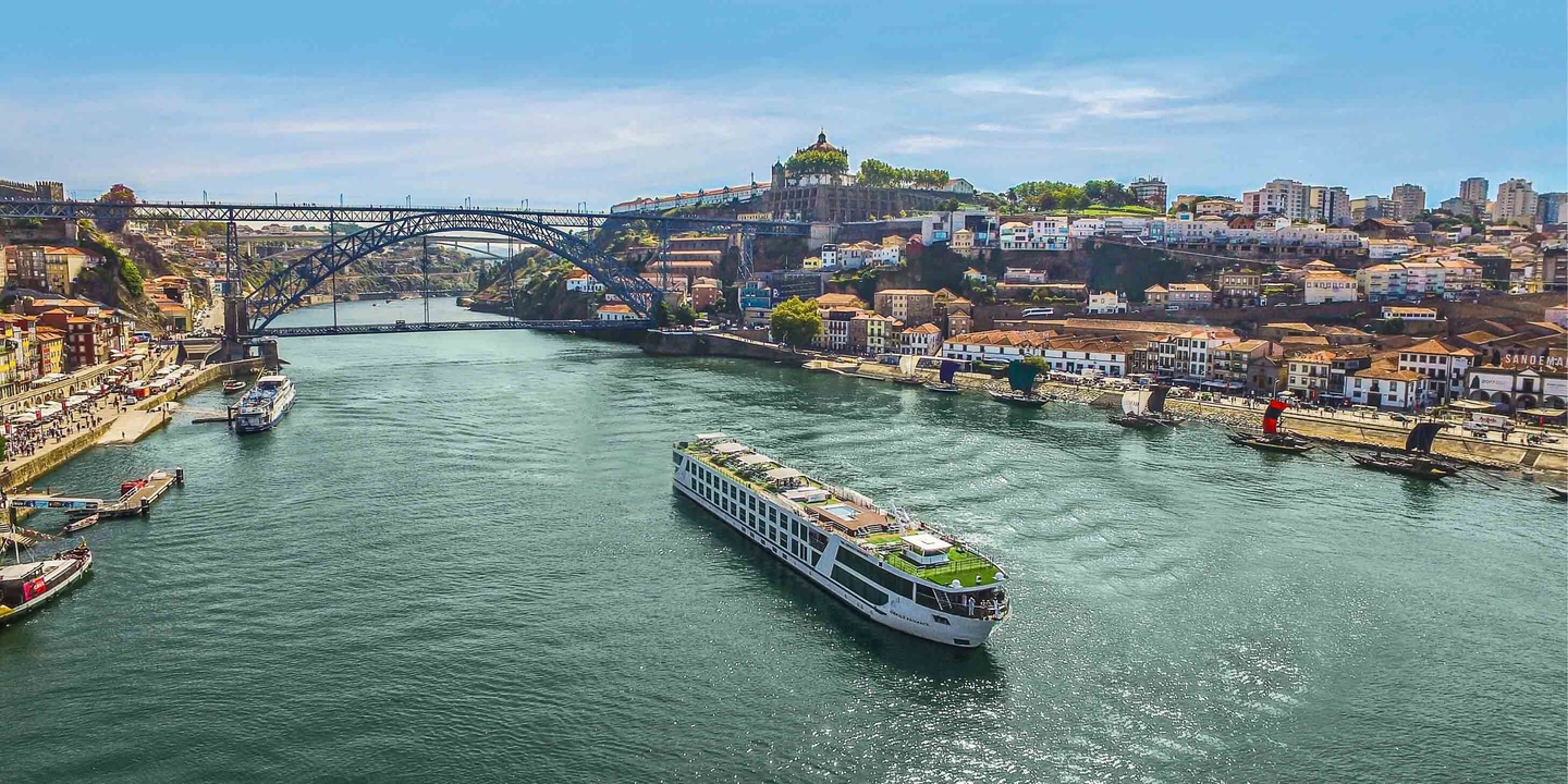Emerald Radiance on the Douro