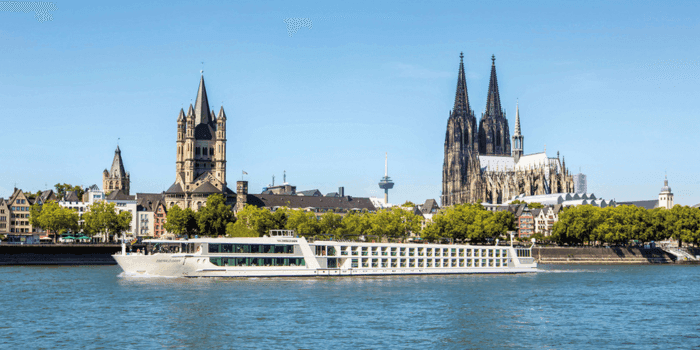 Emerald Dawn cruising Cologne, Germany